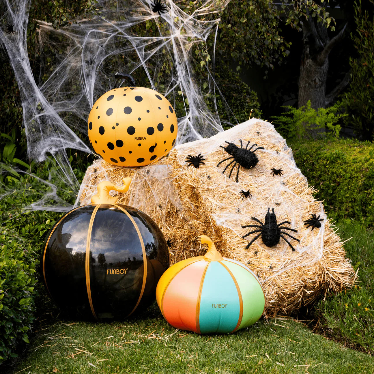 Summerween: 9 Party Ideas for Halloween in Summer