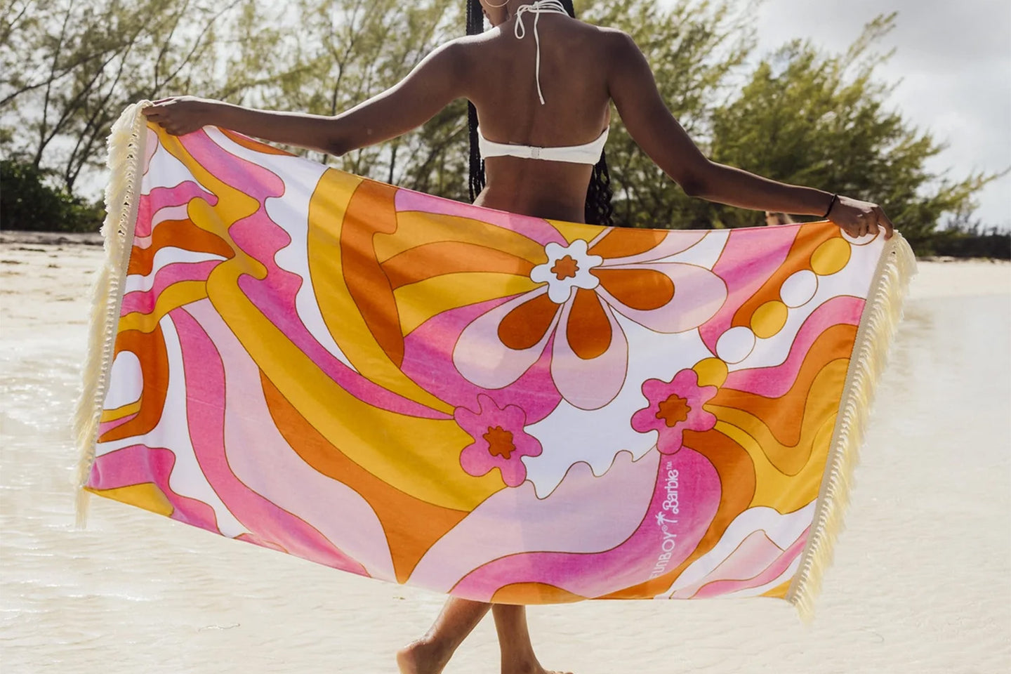 The Top 6 Fun Spotify Playlists for the Beach