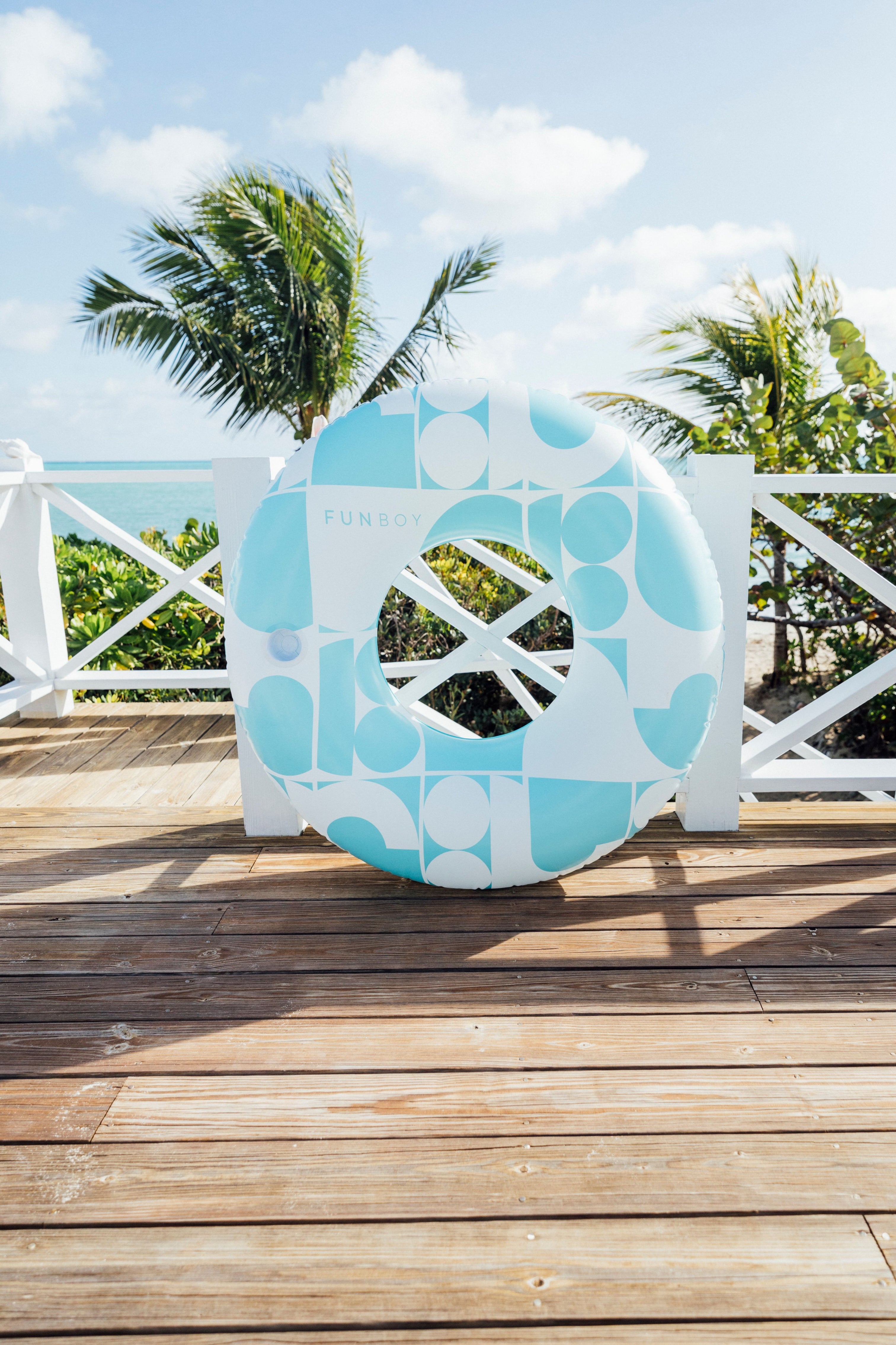 Funny Pool Floats That Will Make Your Next Pool Party A Hit