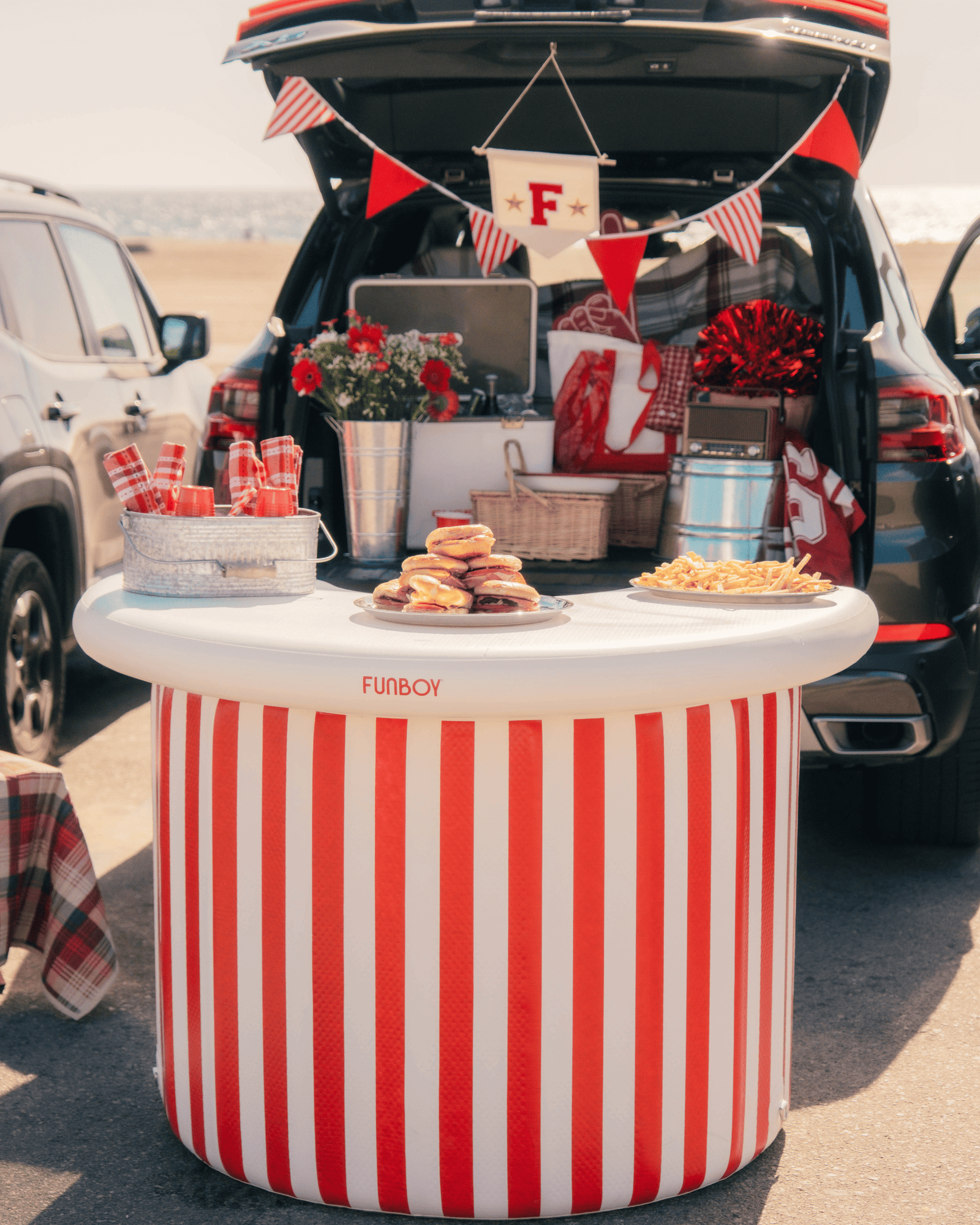 Portable Tailgate Pop-Up Party Bars