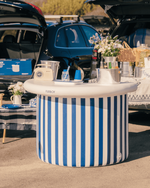 Portable Bar perfect for tailgates, parties and more