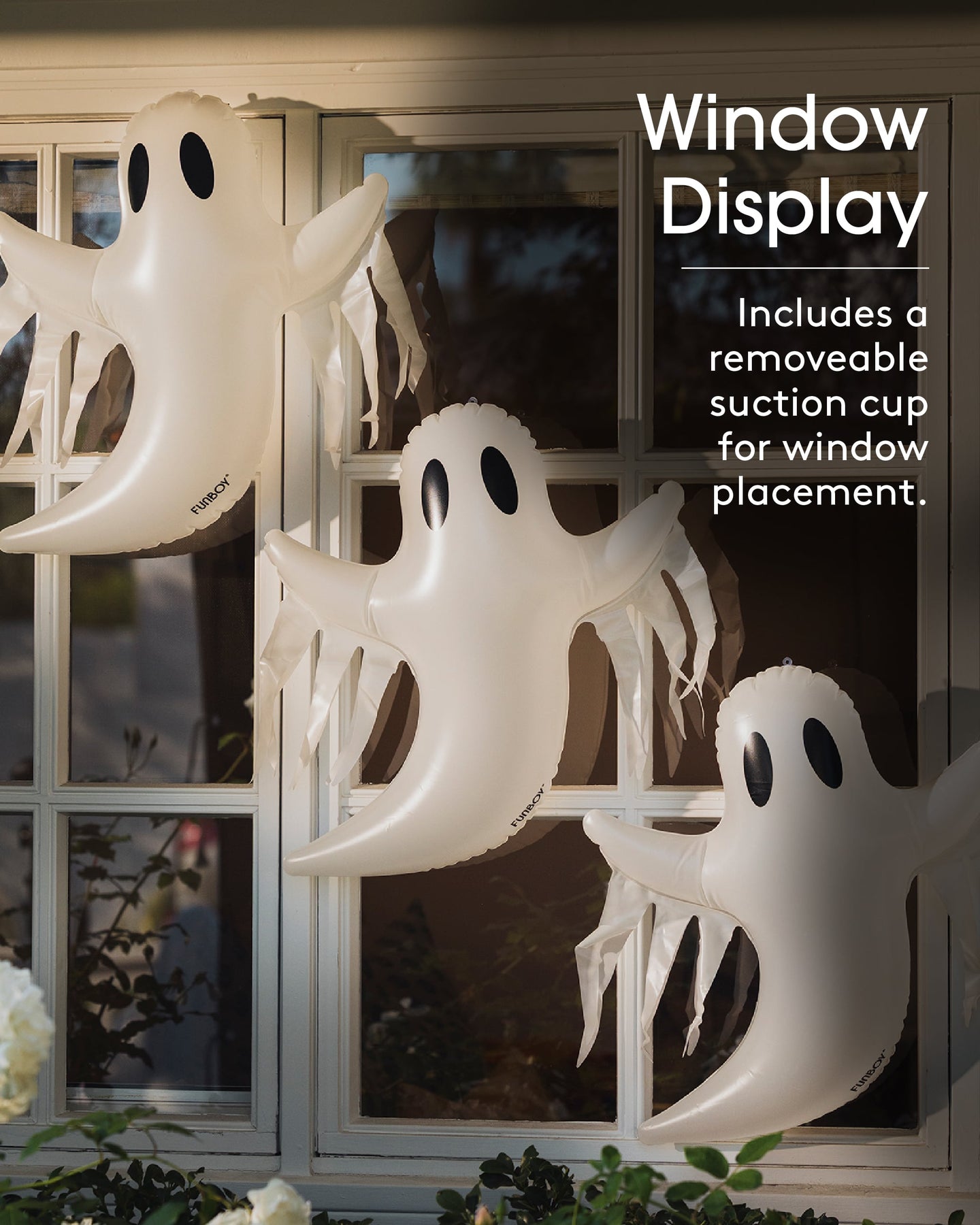 Inflatable Halloween Decorations - Hanging Ghost 3 pack
Window display
Includes a removable suction cup for window placement