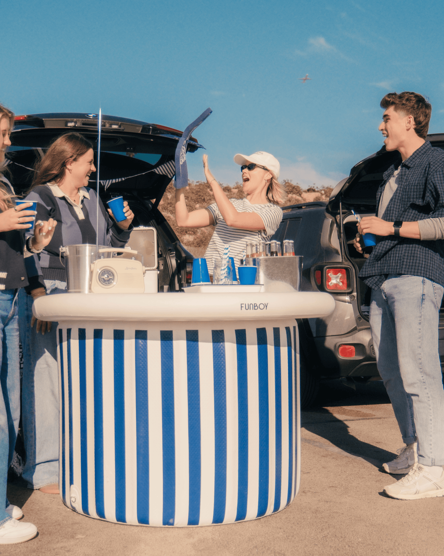 Inflatable Bar
