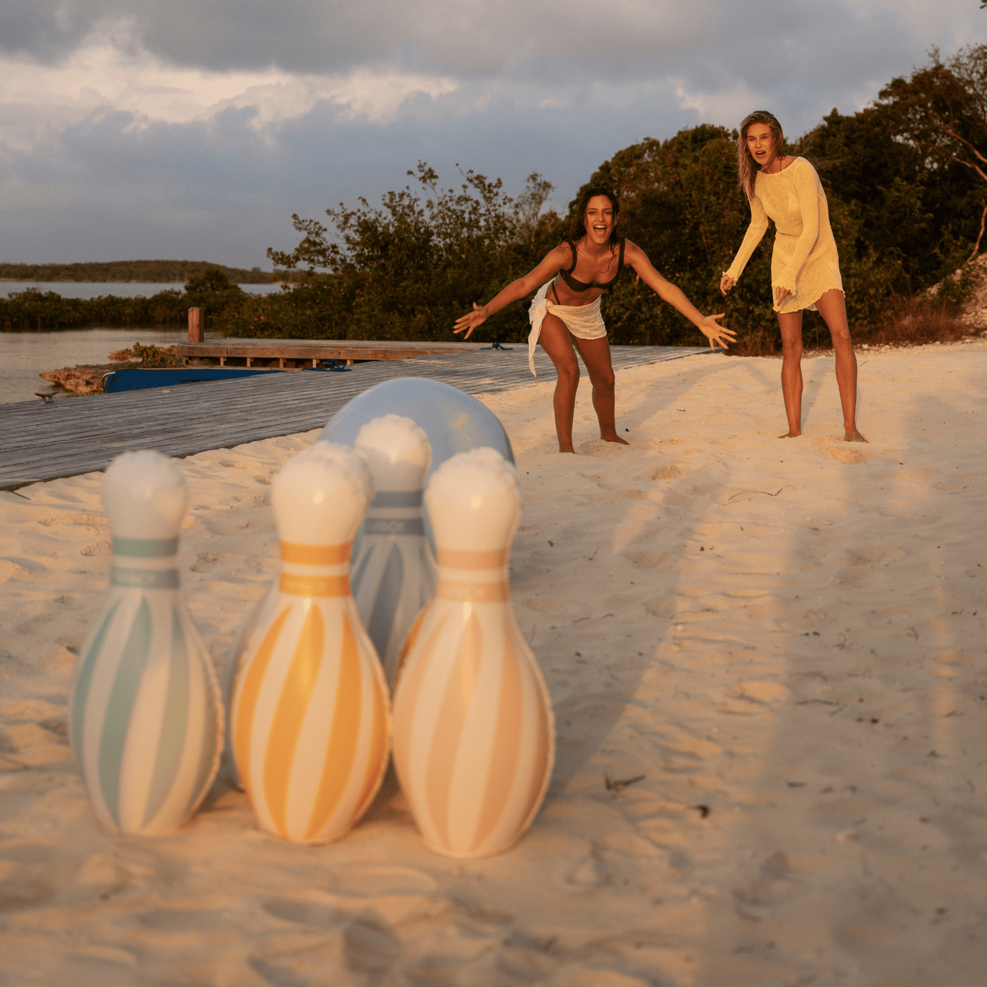 Backyard Games - Inflatable Bowling Set