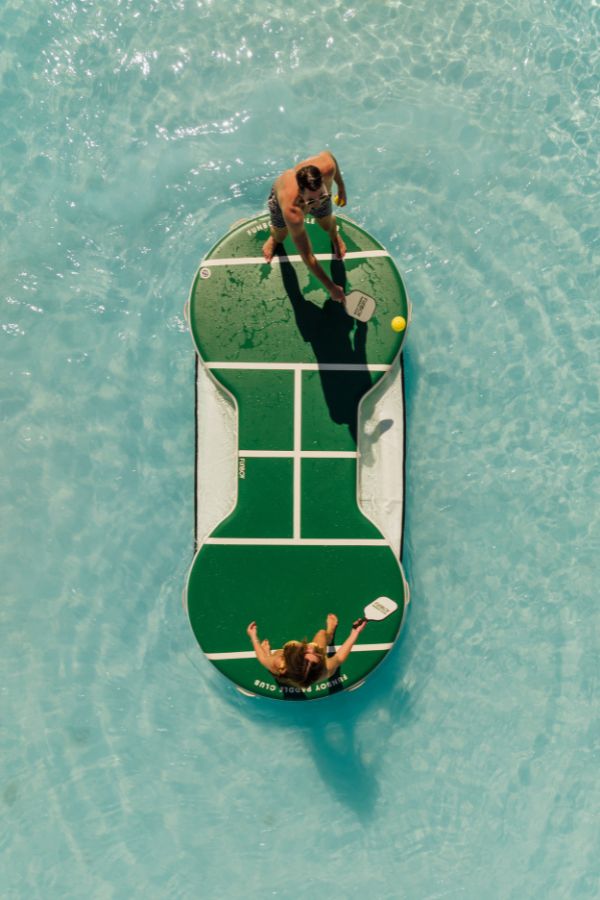 Tennis Island
