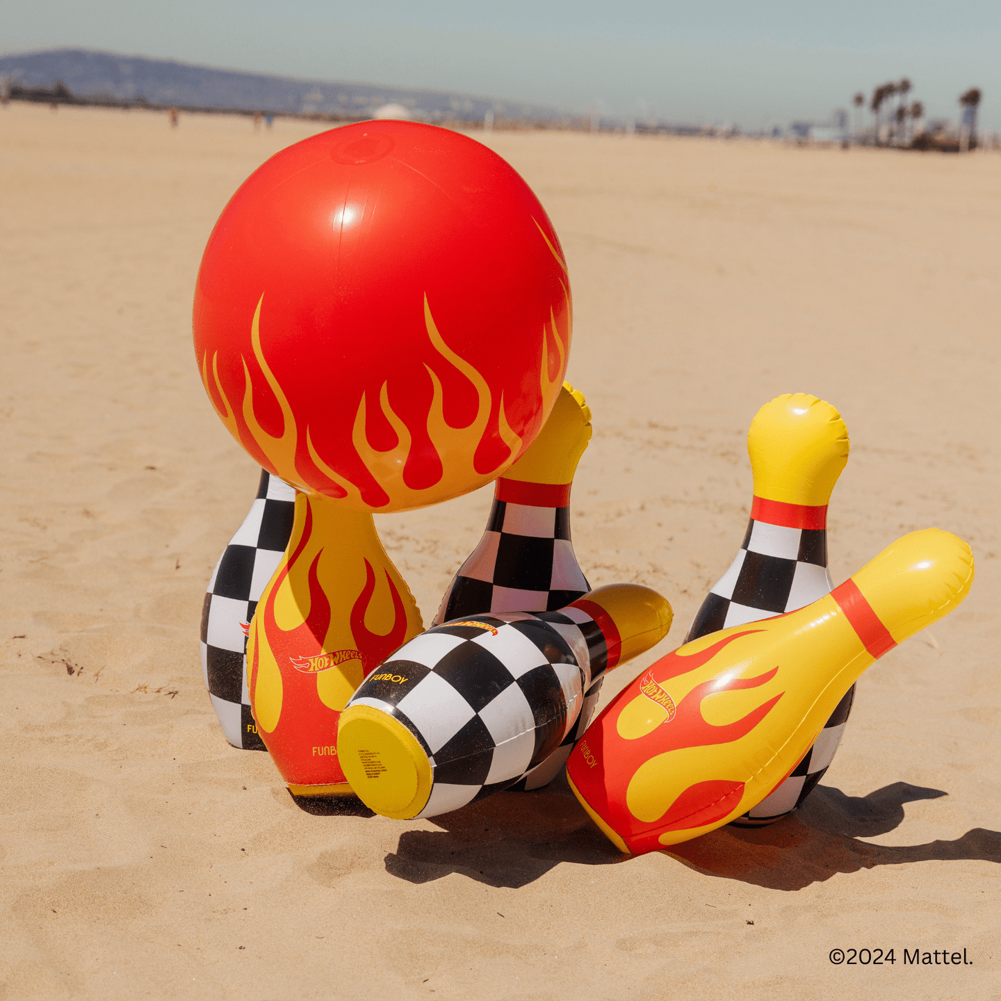 Hot Wheels Checkered Flame Backyard Bowling Set