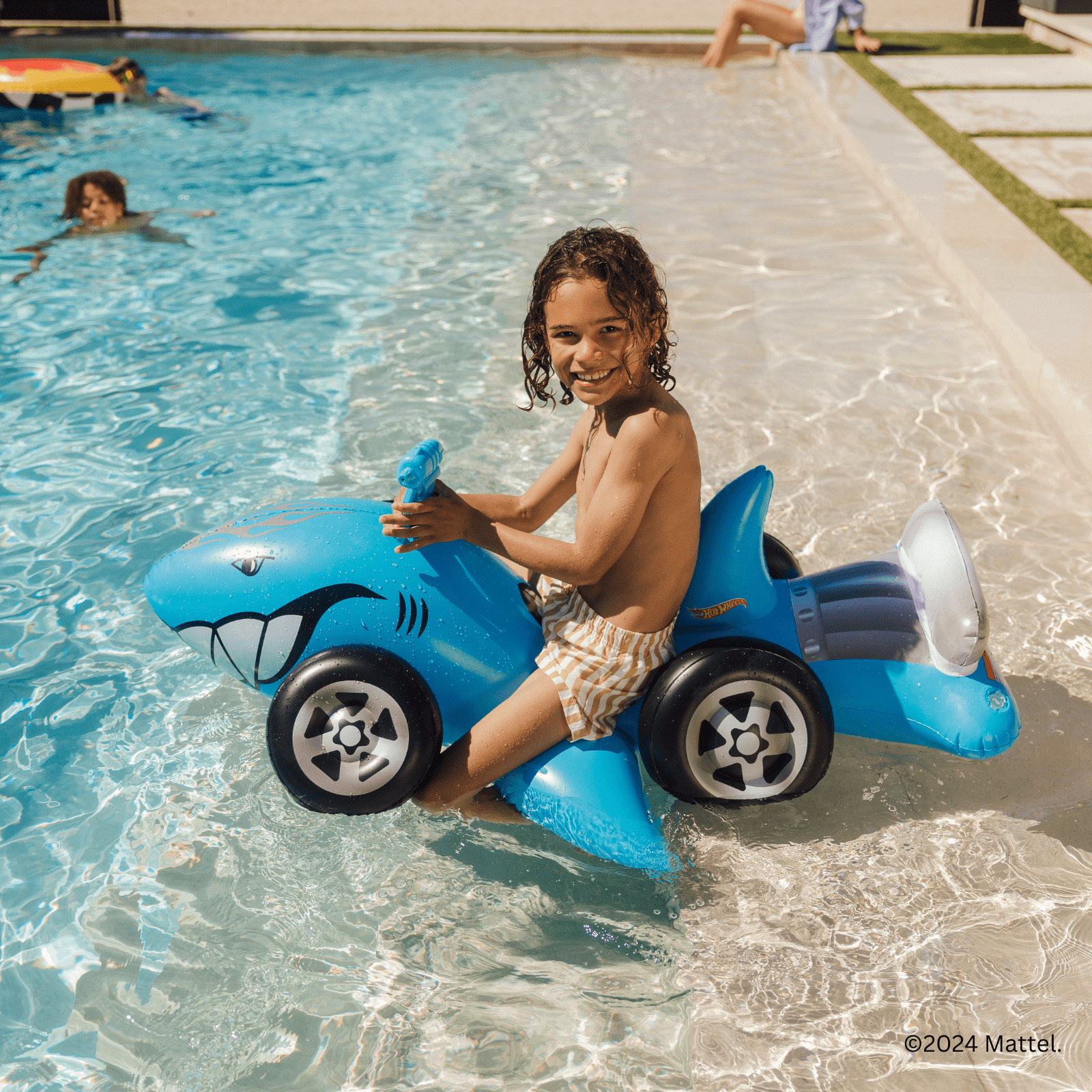  Water Squirter Pool Float