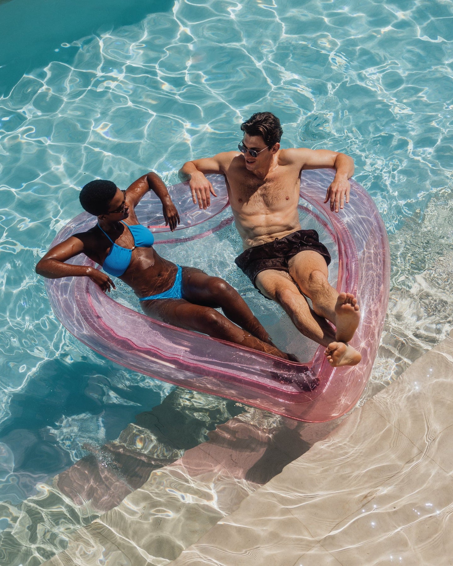 Mesh Heart Water Hammock