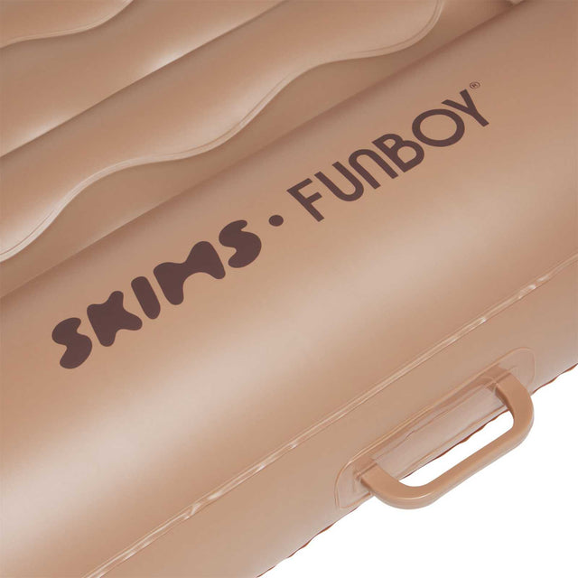 SKIMS x FUNBOY Sienna Tanning Pool - FUNBOY