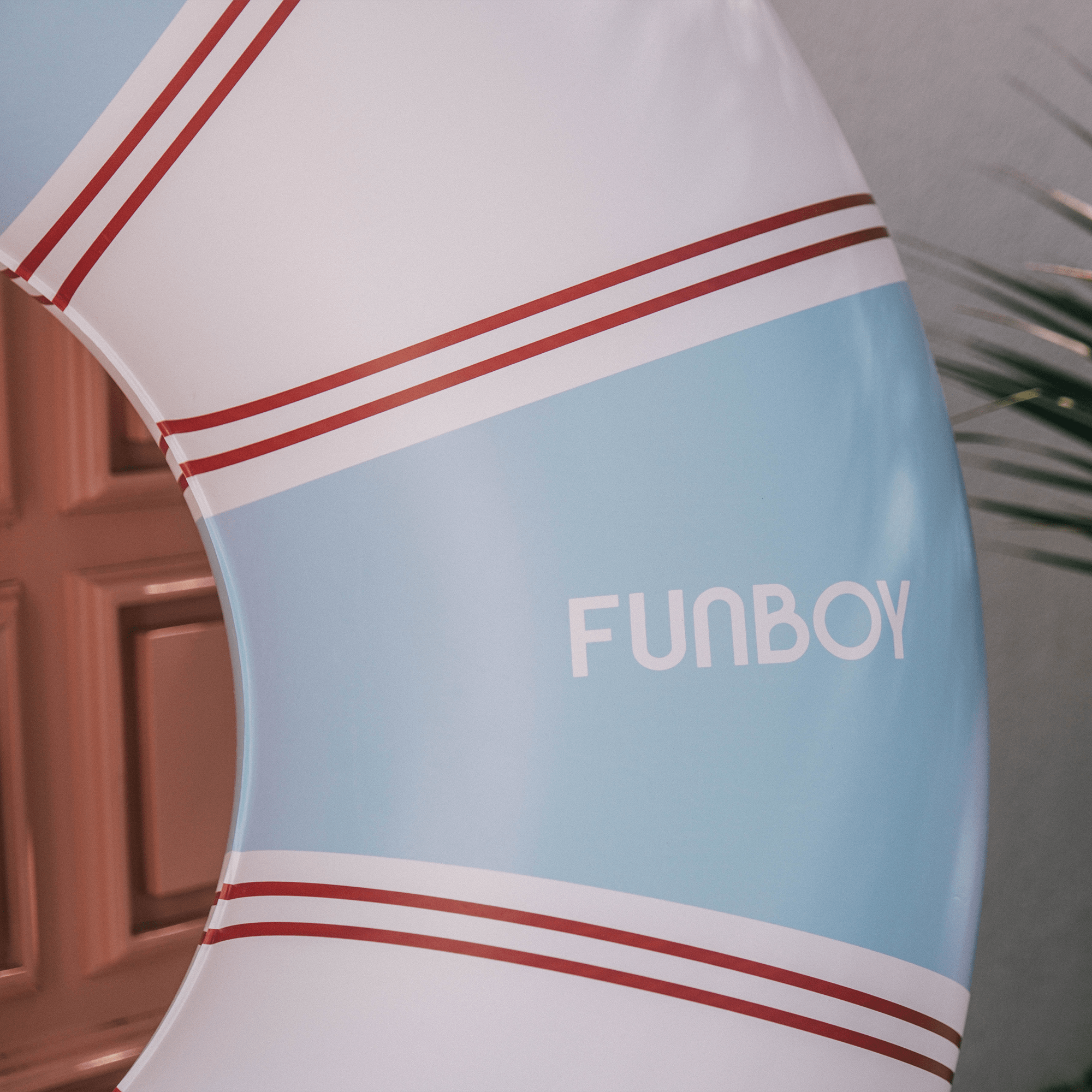 Vintage Lux Tube Float