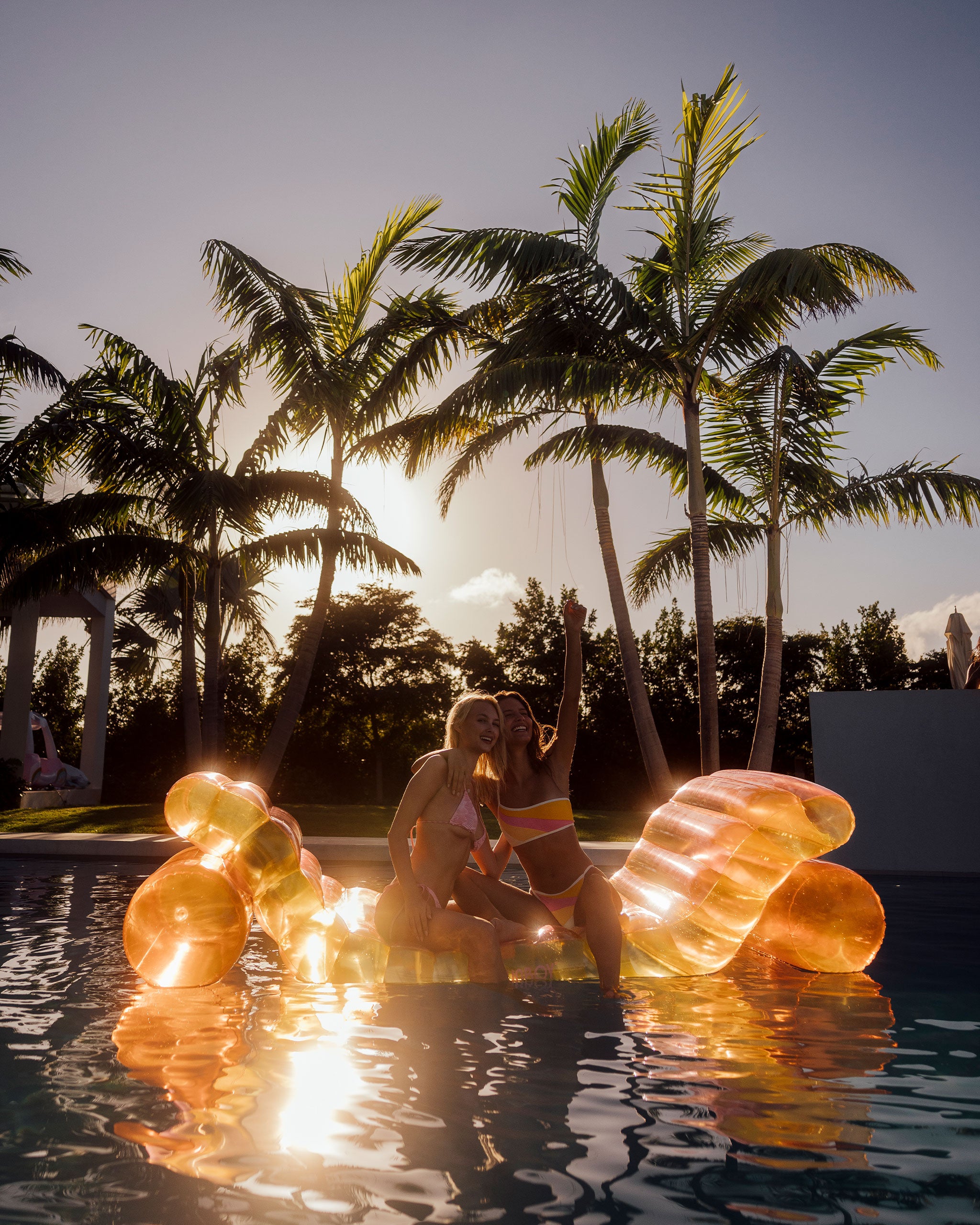 Dual Chaise Lounger Float