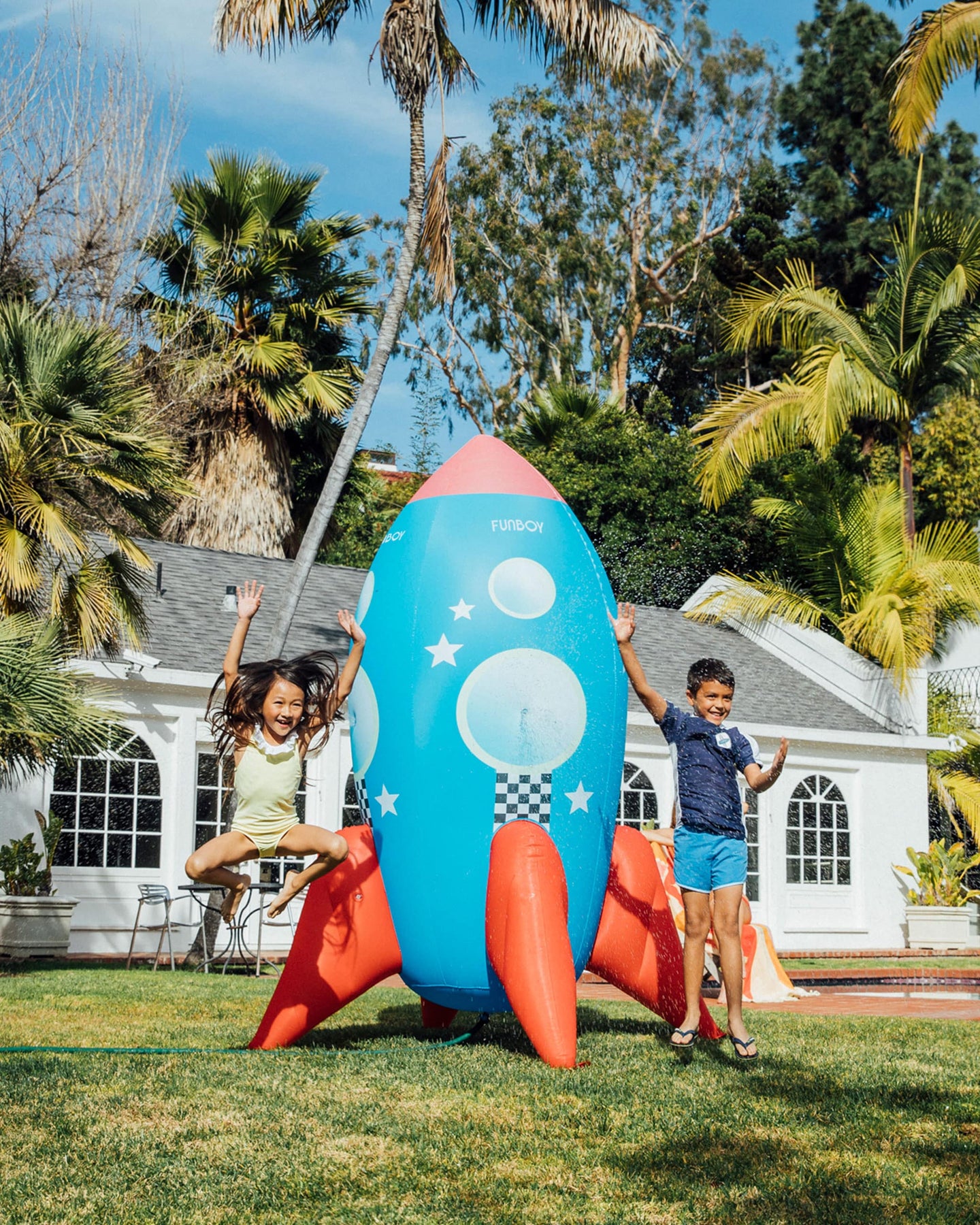 Backyard Kids Rocket Ship Sprinkler by FUNBOY
